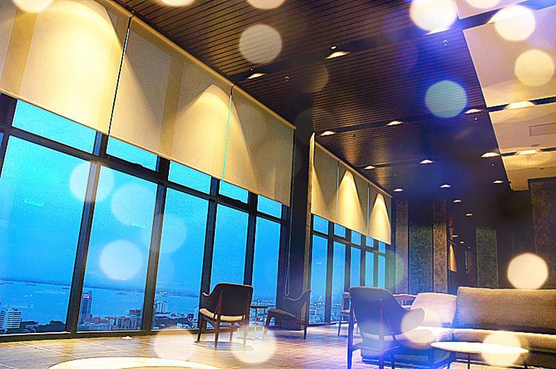 Tropicana Suite@Jalan Macalister George Town Exterior foto