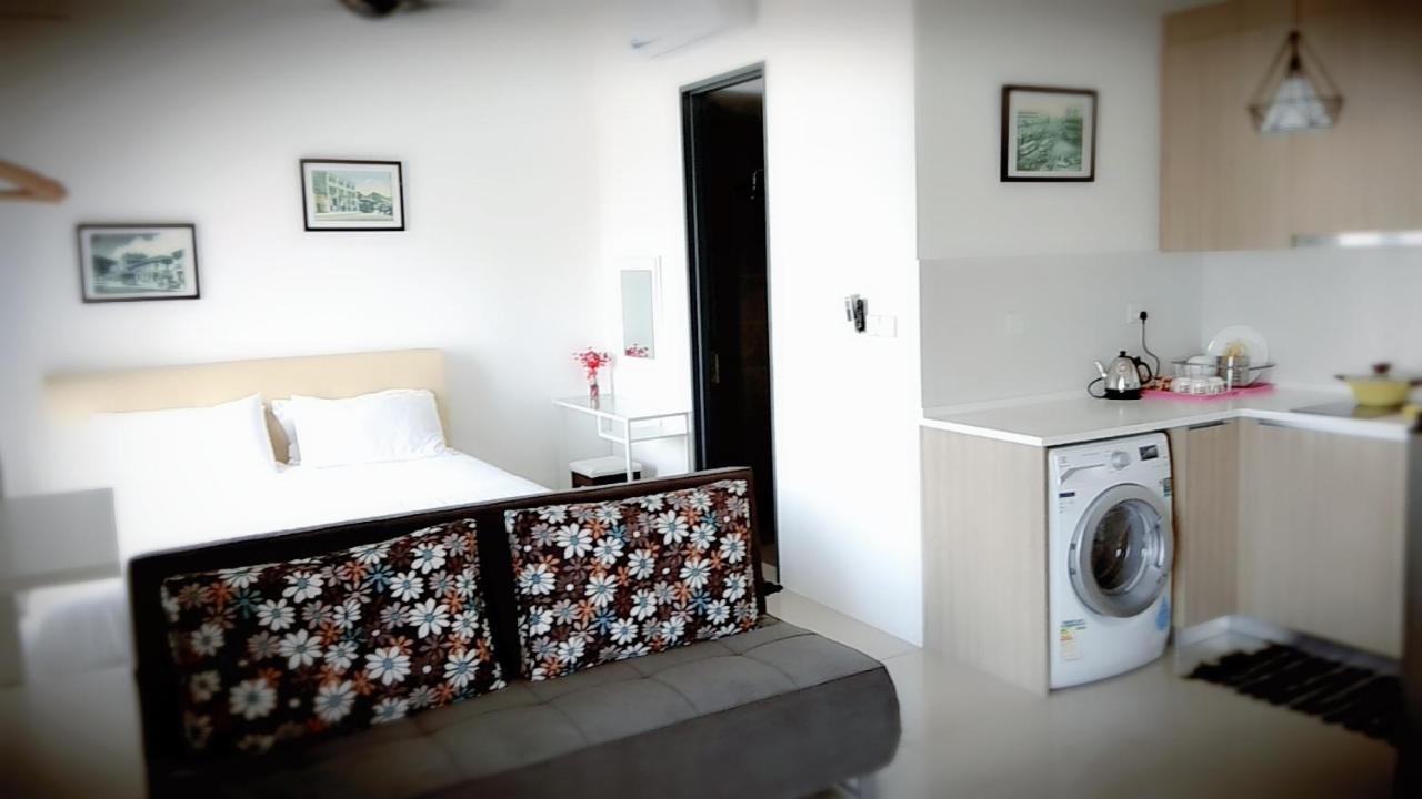 Tropicana Suite@Jalan Macalister George Town Exterior foto